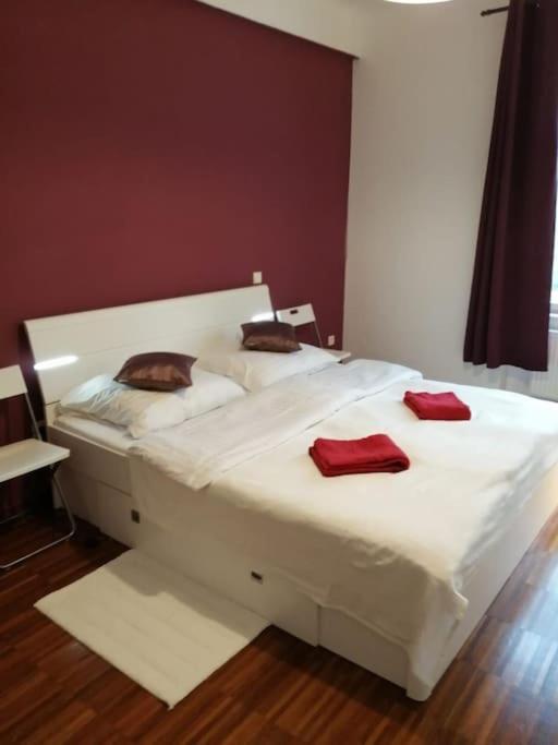 2 Bedrooms Close Vysehrad - Congress Centrum براغ المظهر الخارجي الصورة